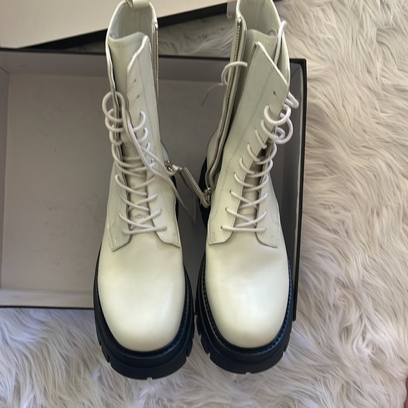 NWT ASH Liana white leather combat boots lug sole size 6 - Picture 6 of 10